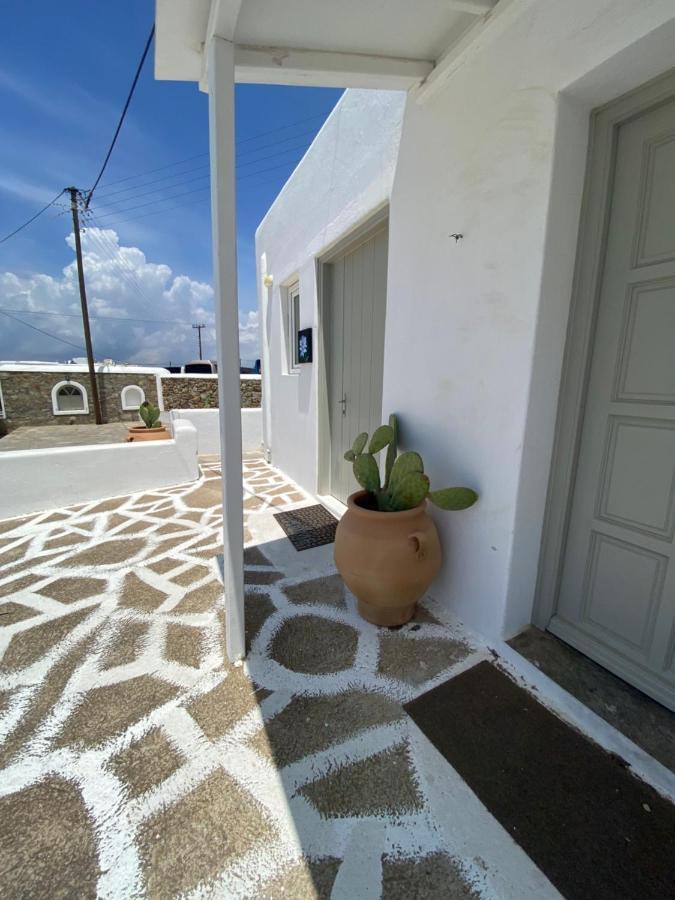 Sing And Blossom Accommodation Mykonos Town Bagian luar foto