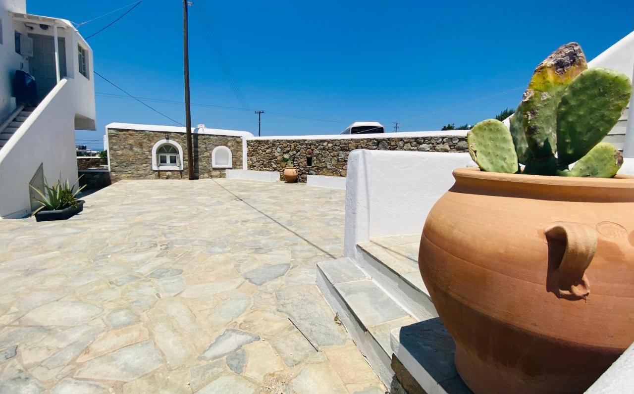 Sing And Blossom Accommodation Mykonos Town Bagian luar foto